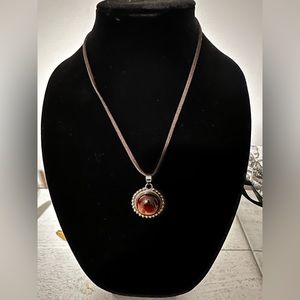 Fun brown pendant necklace!